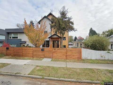 12Th Avenue Sw Unit B, Seattle, WA 98106