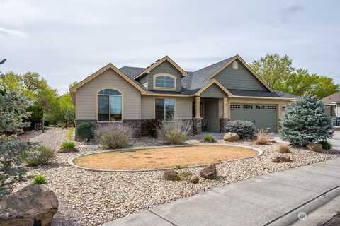 S Lupine Drive, Moses Lake, WA 98837