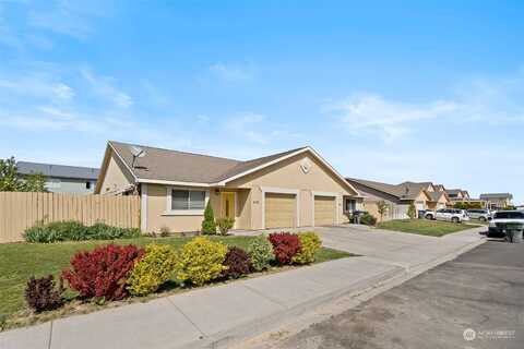 E Street Ne, Quincy, WA 98848