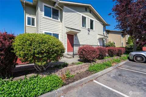 13Th Street Unit 4 A, Everett, WA 98201