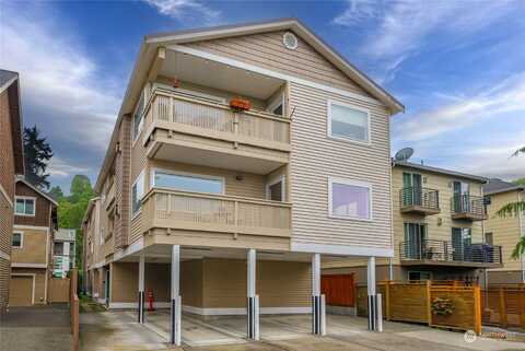 55Th Avenue Sw Unit 2 B, Seattle, WA 98116