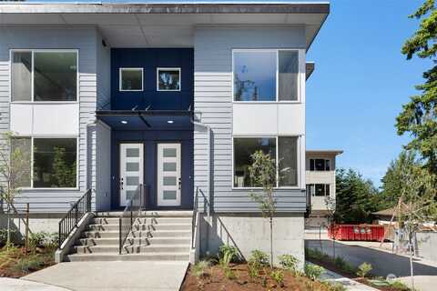 Meridian Avenue N Unit E, Shoreline, WA 98133