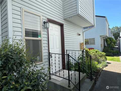 W Waterman St Unit A105, Kent, WA 98032