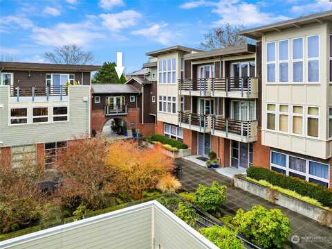 Winslow Way E Unit 240, Bainbridge Island, WA 98110