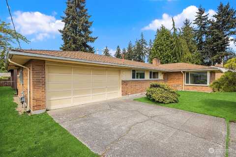 N 171 Street, Shoreline, WA 98133