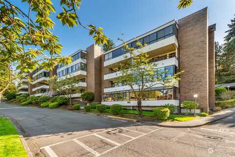 Glen Acres Drive S Unit B, Seattle, WA 98168