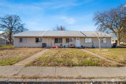 1201 1203 Vandenberg Avenue, Moses Lake, WA 98837