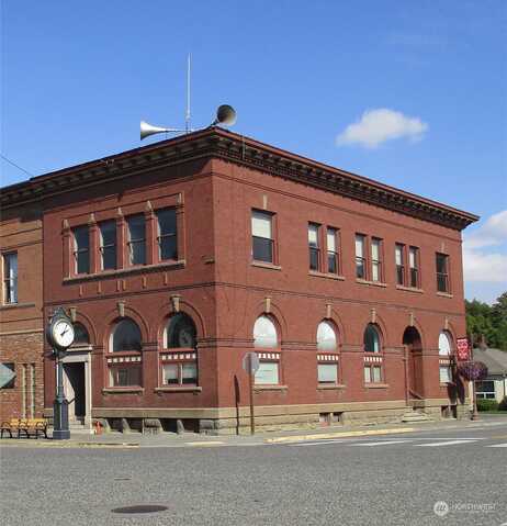 Main, WAITSBURG, WA 99361