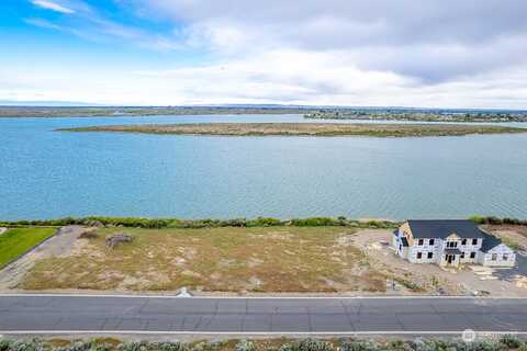 Se Dune Lake Road, Moses Lake, WA 98837