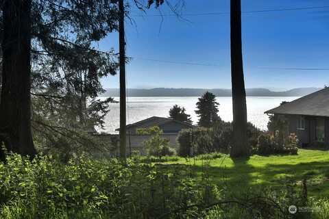 Gramayre Road, Coupeville, WA 98239