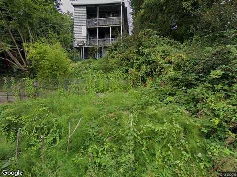 31St Avenue Sw, Seattle, WA 98126