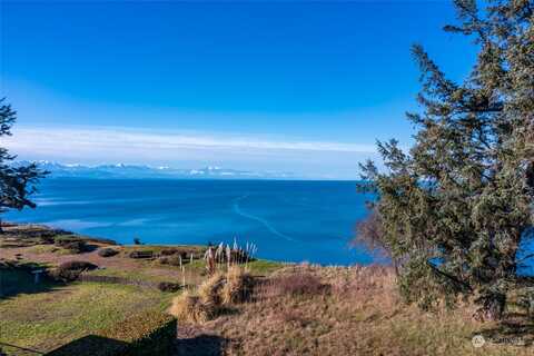 West Beach Road, Oak Harbor, WA 98277