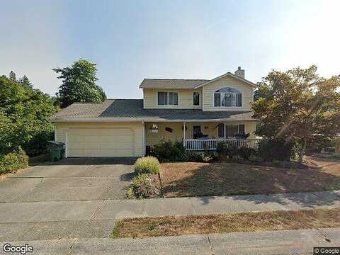 2000 2001 Ne Laurie Vei Loop, Poulsbo, WA 98370