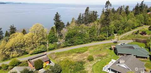 Taft Drive, Lummi Island, WA 98262