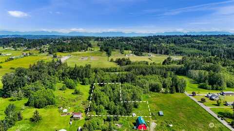 Sweet Rd, Blaine, WA 98230