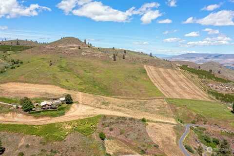 Halvorson Canyon Road, Wenatchee, WA 98801