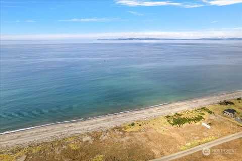 A8 Surfcrest Drive, Oak Harbor, WA 98277