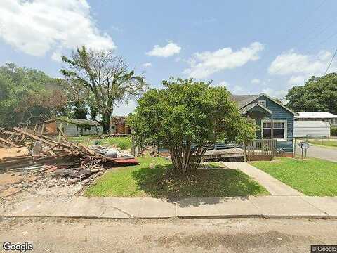 Main, SAINT MARTINVILLE, LA 70582