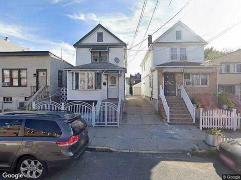 156Th, JAMAICA, NY 11433