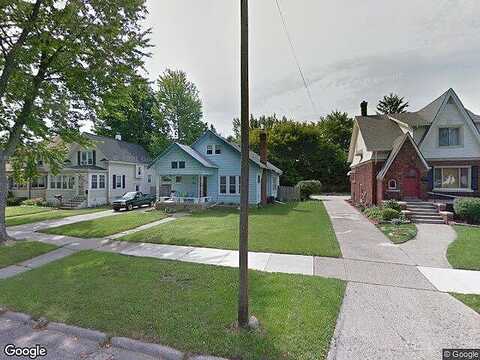 Scott, MOUNT CLEMENS, MI 48043