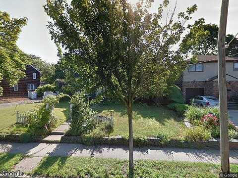 Hempstead, MALVERNE, NY 11565