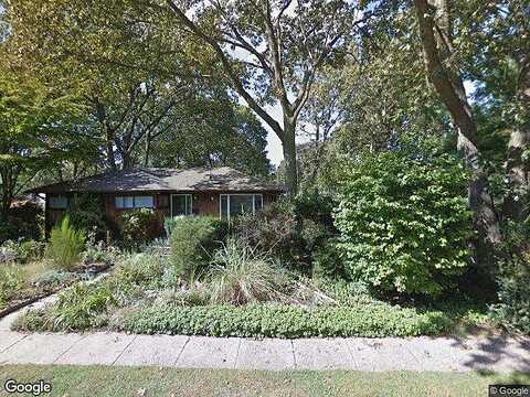 Garden, EAST MEADOW, NY 11554