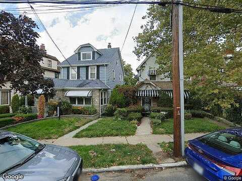 109Th, SAINT ALBANS, NY 11412