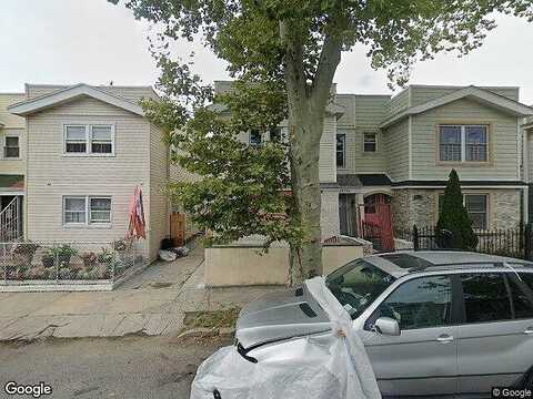 91St, HOLLIS, NY 11423