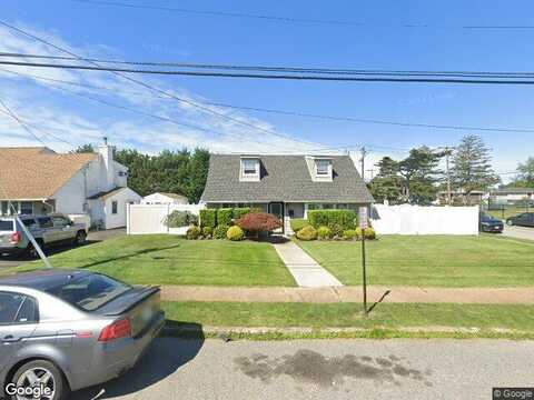 Fairfield, MASSAPEQUA, NY 11758