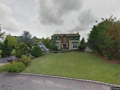 Windcrest, MANORVILLE, NY 11949