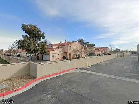 Avenue Q4, PALMDALE, CA 93550