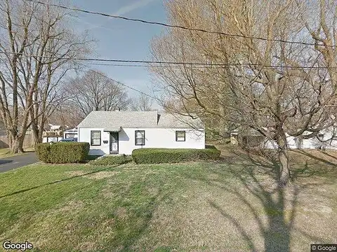 Fairview, DECATUR, IL 62526