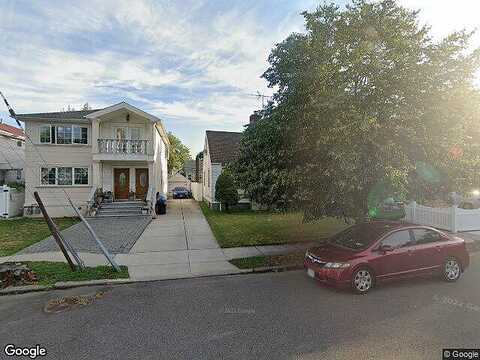 86Th, BELLEROSE, NY 11426