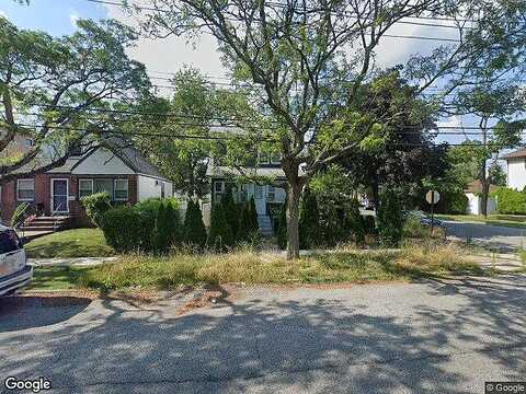 87Th, FLORAL PARK, NY 11001