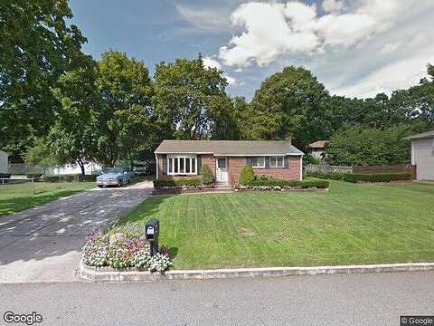 Essex, WEST BABYLON, NY 11704