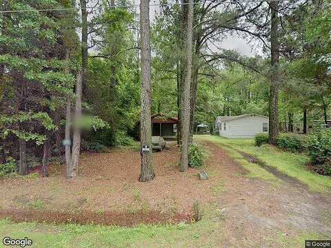 Croom, MAXTON, NC 28364