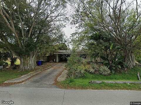 Deleon, FORT MYERS, FL 33901