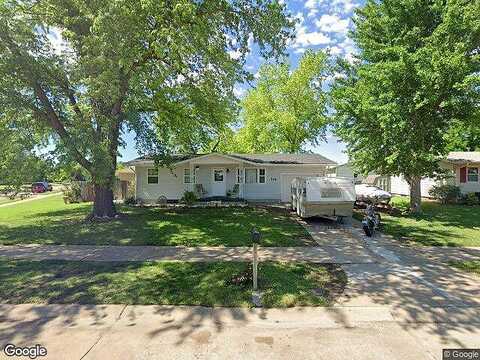 Parkway, SALINA, KS 67401