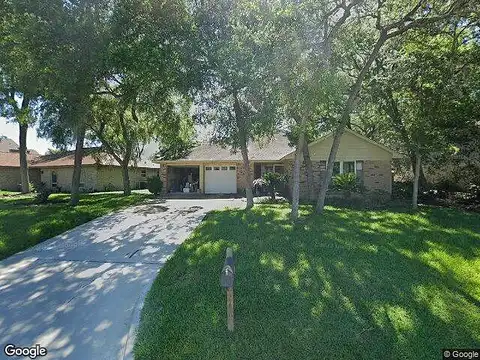 Whittier Oaks, FRIENDSWOOD, TX 77546