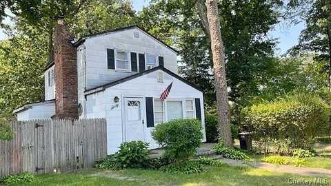 Cedarhurst, SELDEN, NY 11784