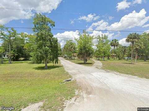 10Th, NAPLES, FL 34120