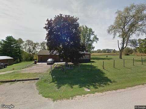 Town Line, LEAF RIVER, IL 61047