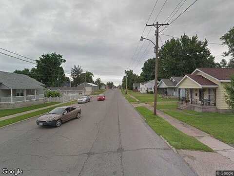 Monroe St, HERRIN, IL 62948