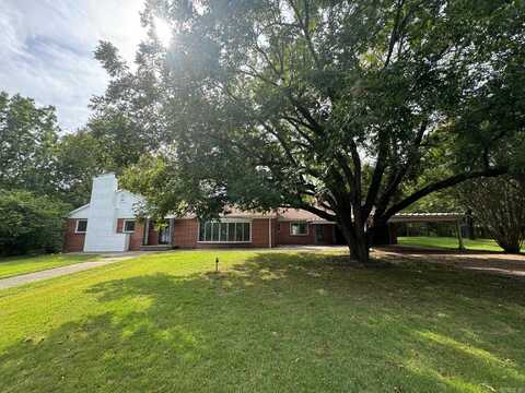 501 Hayes St, Clarksville, AR 72830