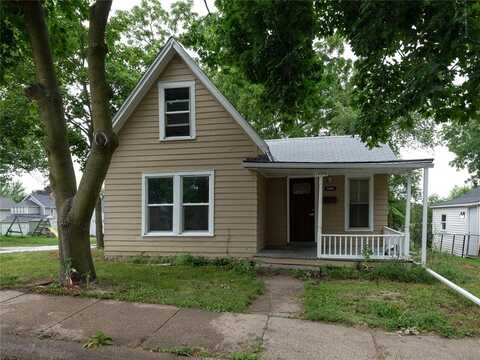 1400 13th Avenue, Marion, IA 52302