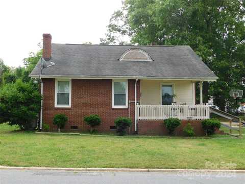 404 1st Street, Cherryville, NC 28021