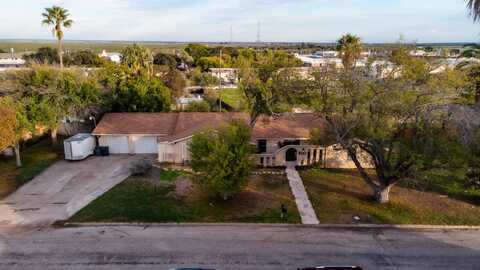 105 Crosswinds, Del Rio, TX 78840