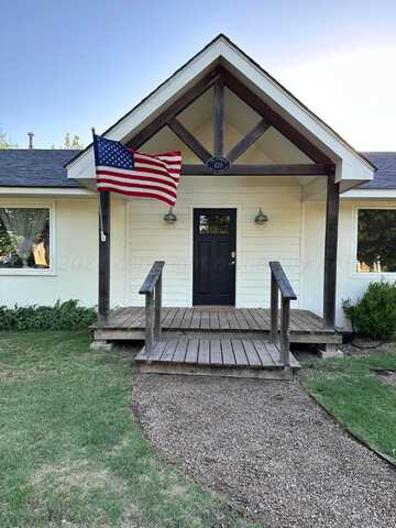 620 S Endicott Street, Spearman, TX 79081