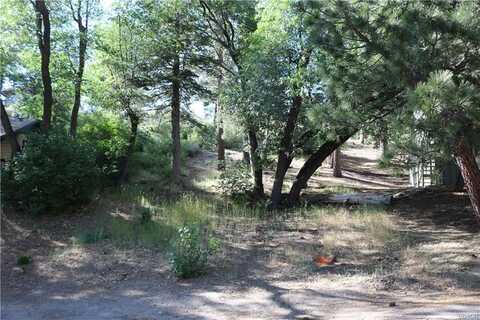 43152 Plymouth Road, Big Bear Lake, CA 92315