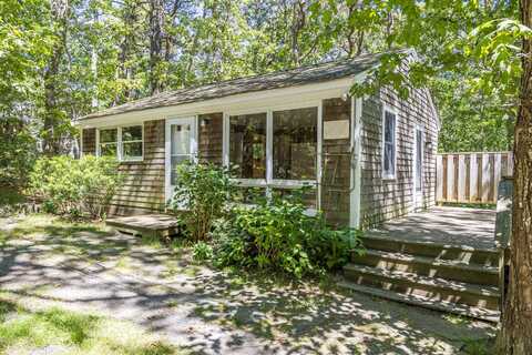 75 Cassick Valley Road, Wellfleet, MA 02667